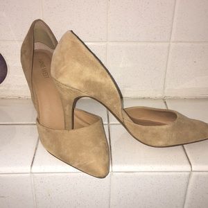 Nine West Dorsey pump